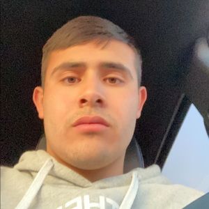 Meet your Posher, Zackary